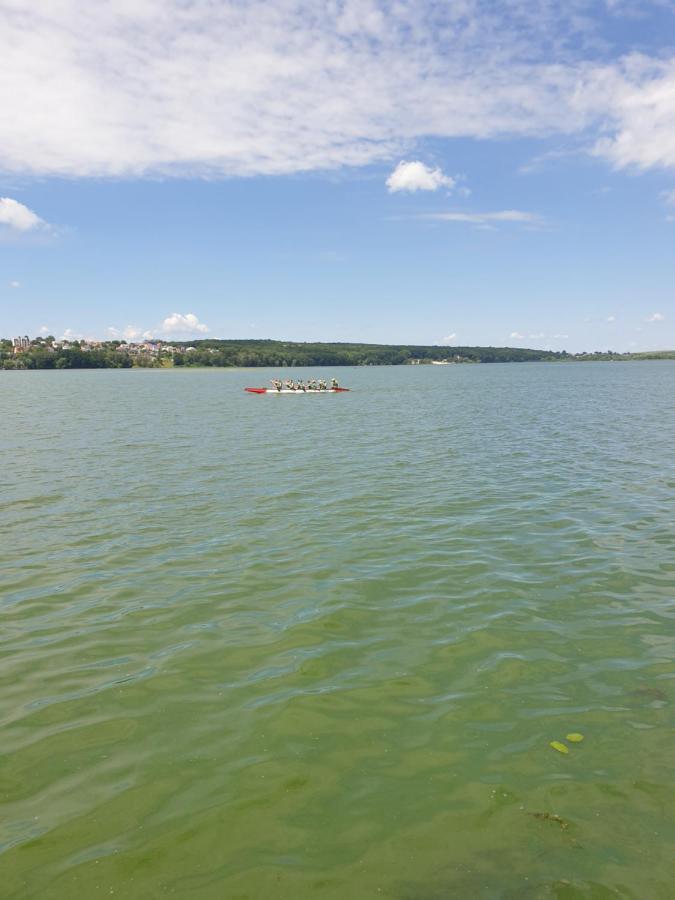 Стильна Квартира-Студія В Центрі Міста На Набережній Ternopil Esterno foto