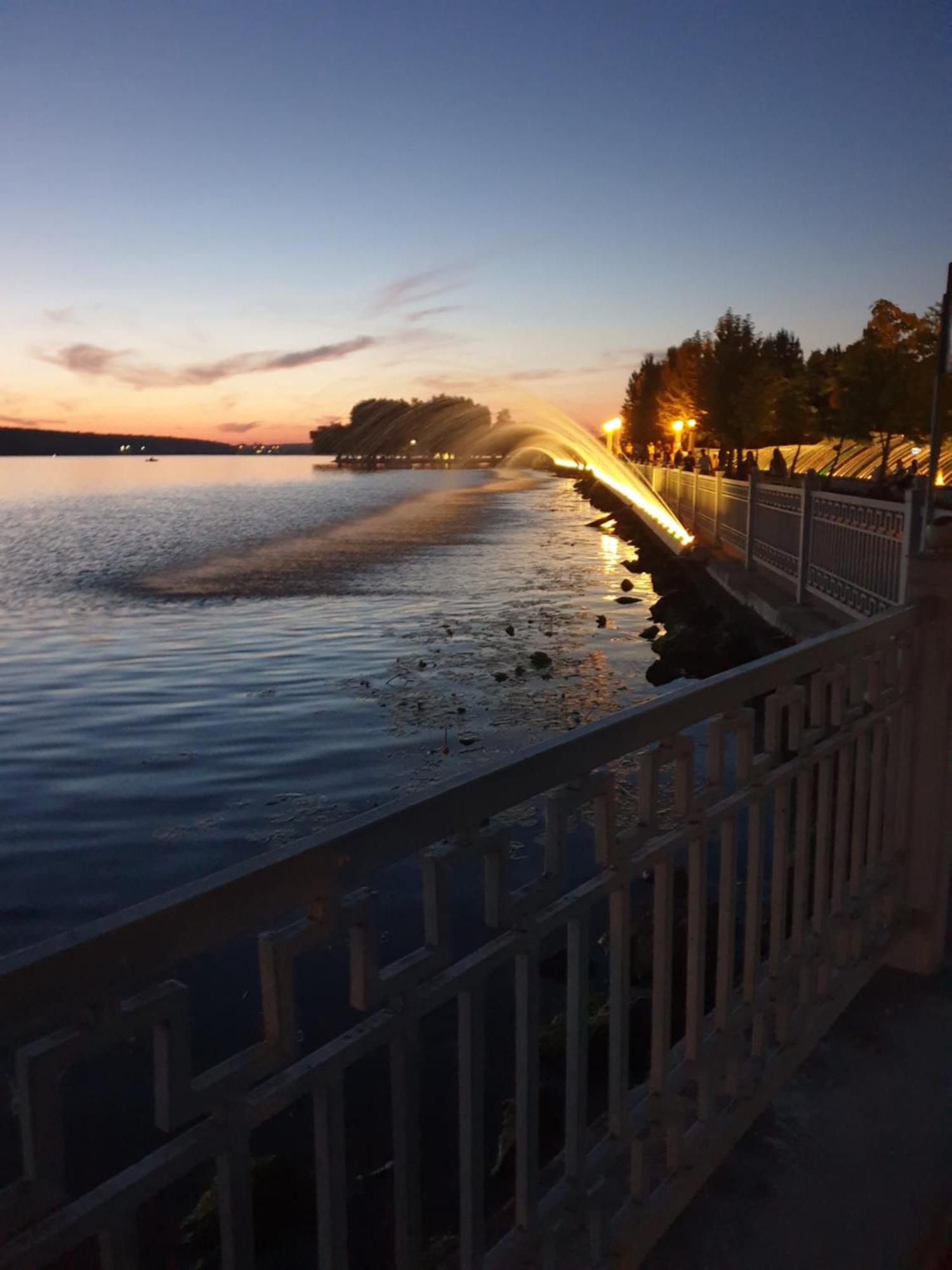 Стильна Квартира-Студія В Центрі Міста На Набережній Ternopil Camera foto